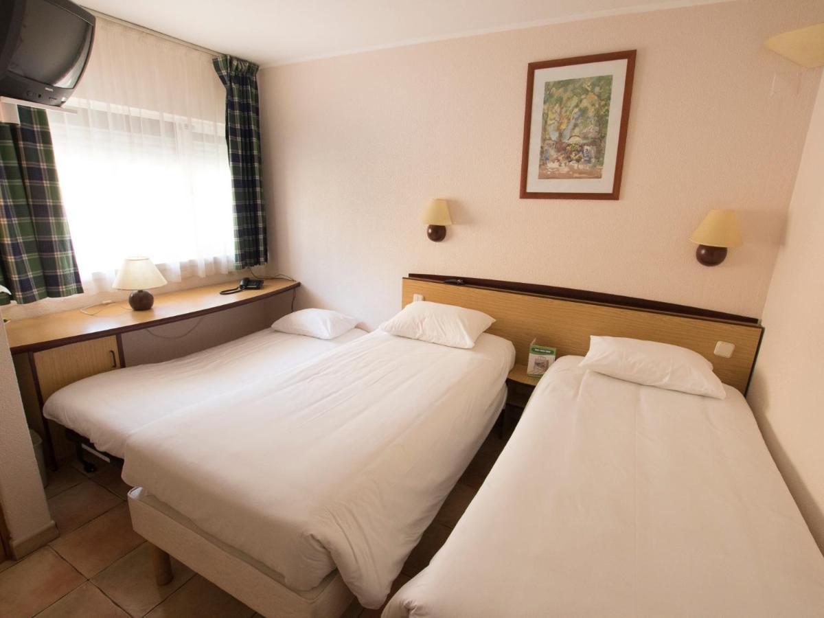 Hotel Campanile Lisboa Sud - Setúbal Esterno foto
