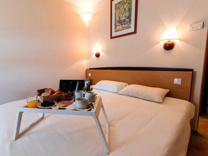 Hotel Campanile Lisboa Sud - Setúbal Esterno foto