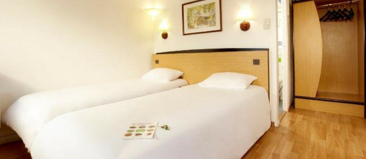 Hotel Campanile Lisboa Sud - Setúbal Esterno foto