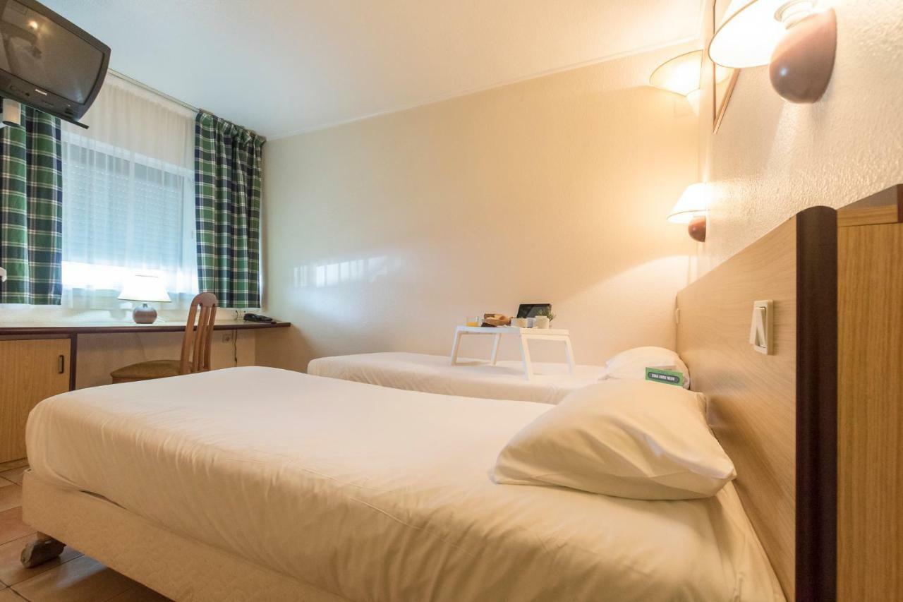 Hotel Campanile Lisboa Sud - Setúbal Esterno foto